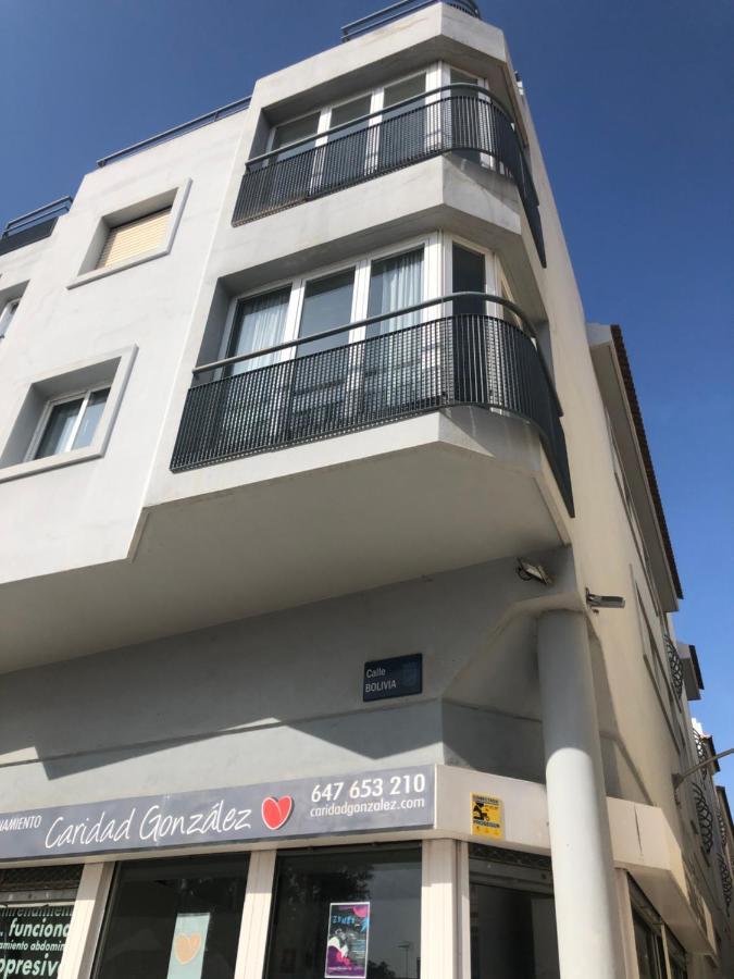Apartment At The Beach Malaga Ngoại thất bức ảnh
