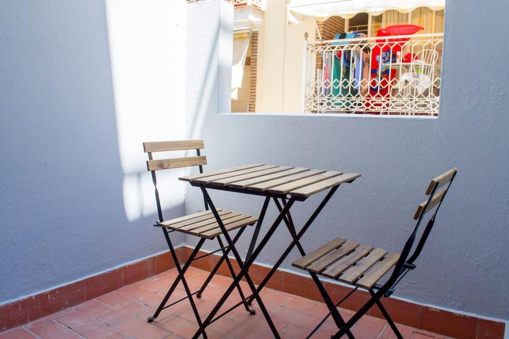 Apartment At The Beach Malaga Ngoại thất bức ảnh