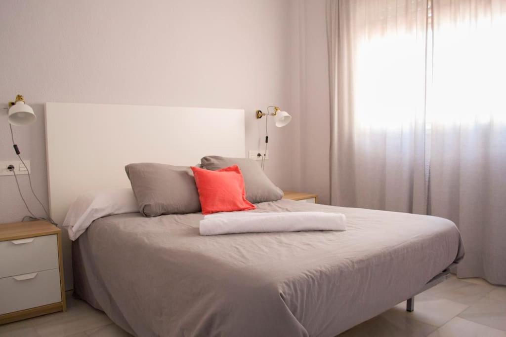 Apartment At The Beach Malaga Ngoại thất bức ảnh